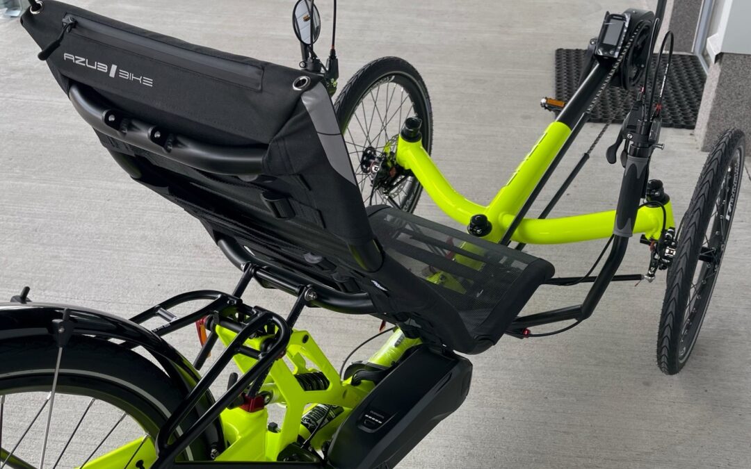 AZUB TRIcon 26 neon yellow shiny stock 1