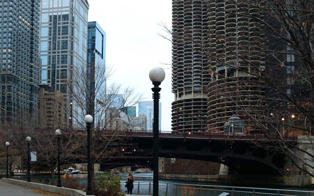 azub_origami_recumbent_riverwalk_chicago